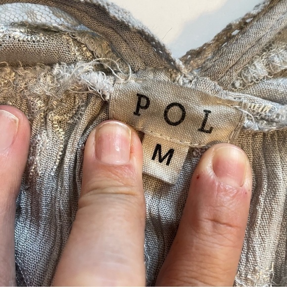 POL Lace Boho Sleeveless Tie Front Oversized Top Shirt Size Medium V Neck Lace - Picture 5 of 7